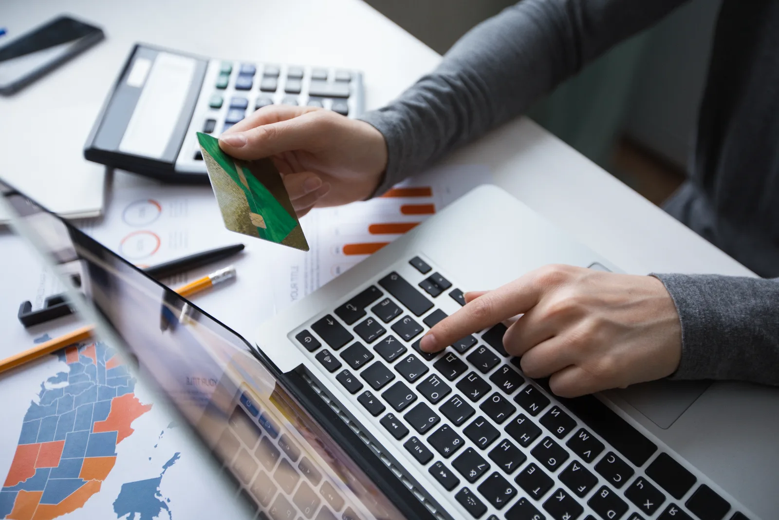 Banking & Finance